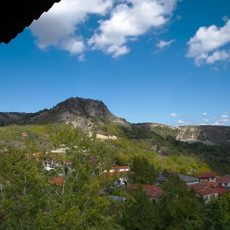 Seirios Pensión 4*